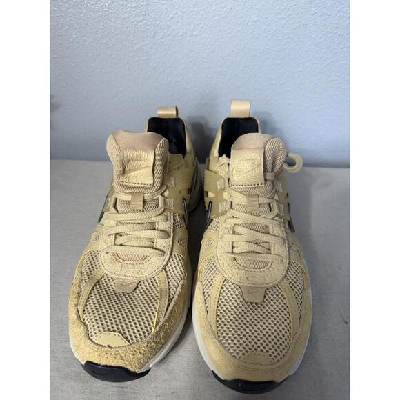 Size Woman 12 , Men 10.5 - Nike V2K Run Sesame W - Picture 4 of 9